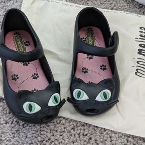 Mini Melissa blk cats